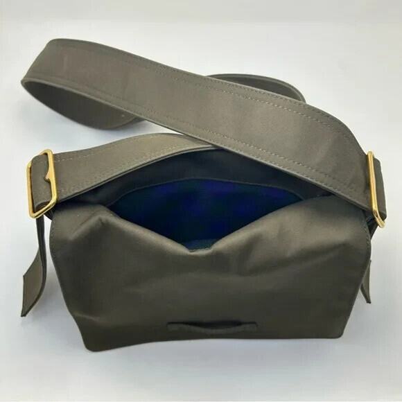 Burberry Olive Green Trench Messenger Bag Crossbody EUC - Picture 10 of 11